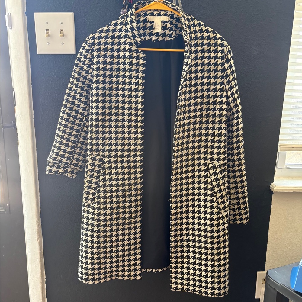 H&M Black and White Houndstooth Coat